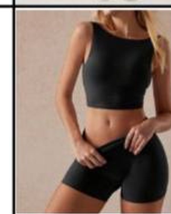 Core Top Black
