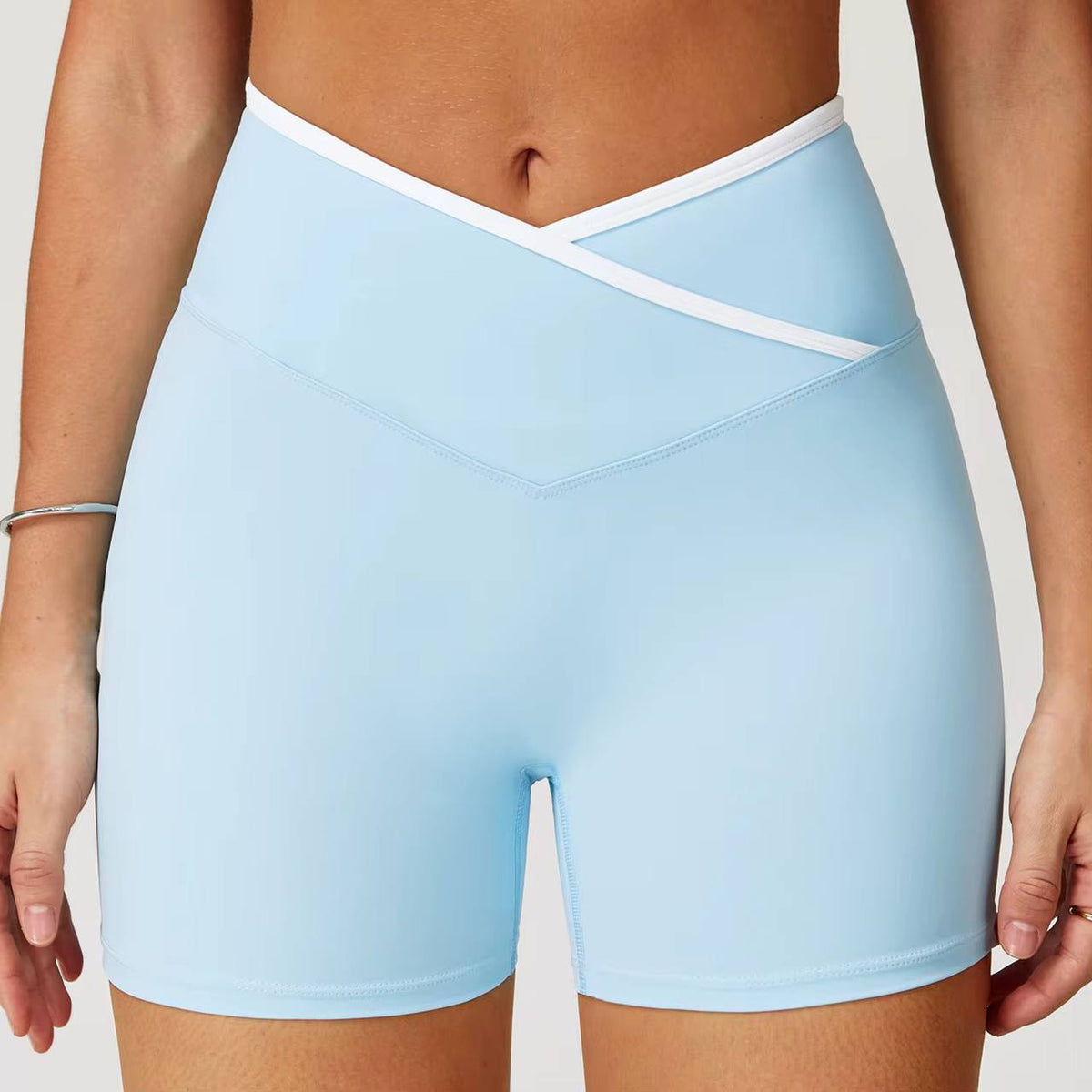 Edge Shorts Light Blue